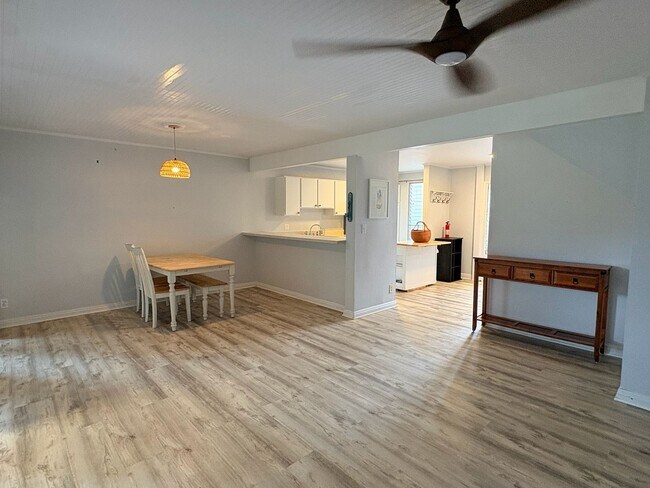 Building Photo - Makakilo Townhouse