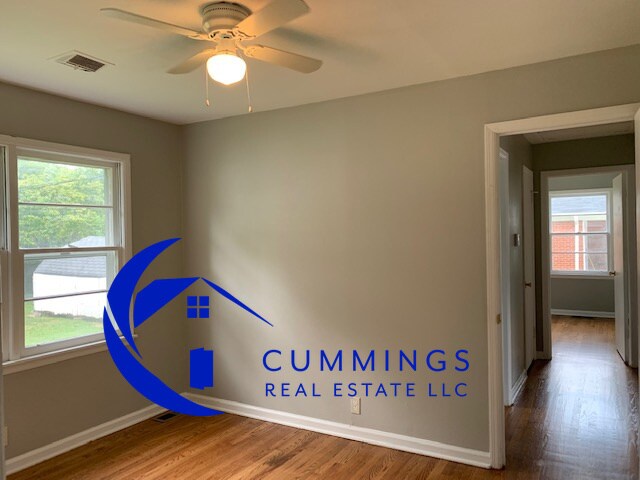 Building Photo - Nice Three Bedroom With Tons of Storage