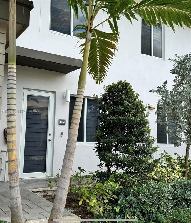 Building Photo - 10300-10366 NW 66th St