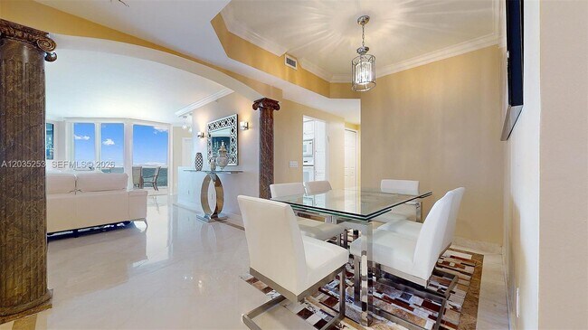 Building Photo - 4779 Collins Ave