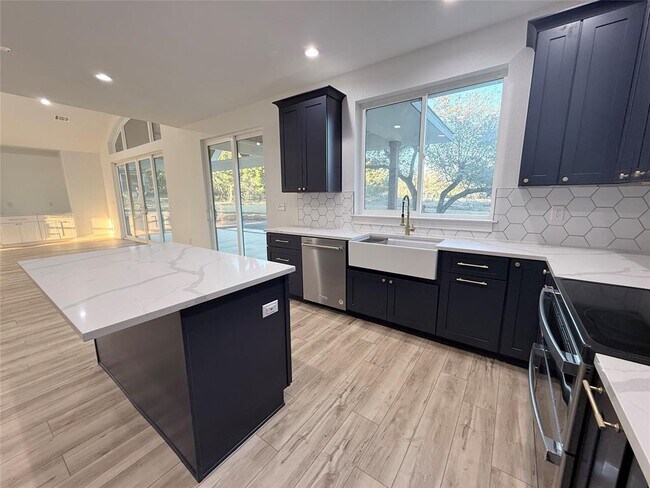 Building Photo - 21000 Nantucket Cove