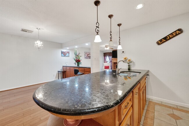 Building Photo - 3200 S Gessner Rd