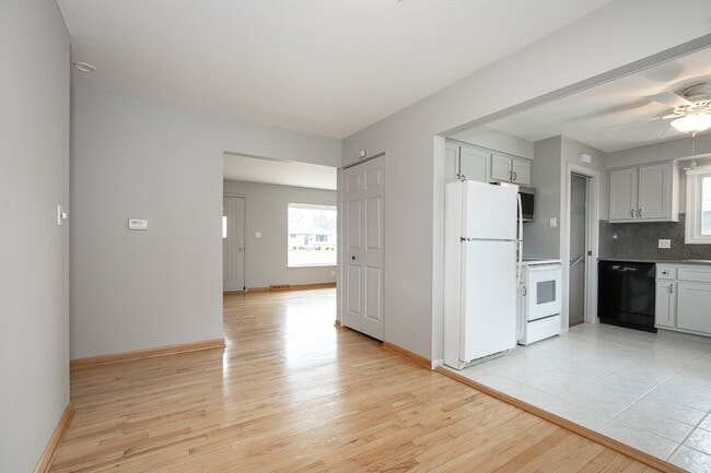 Building Photo - # Bedroom/2 Bath Single family!  Brook Park! Finished Basement