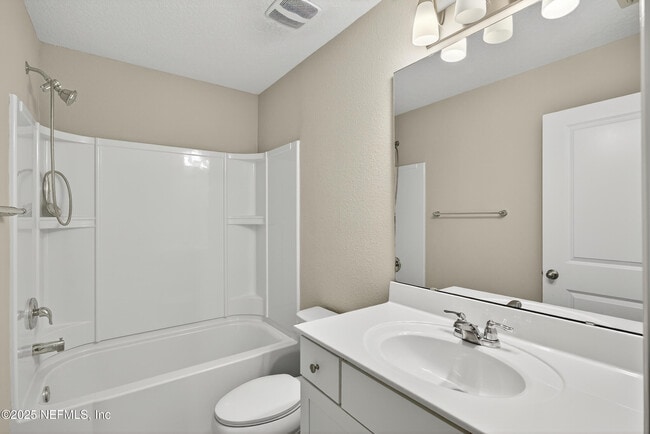 Building Photo - 11233 Minnetta Ct