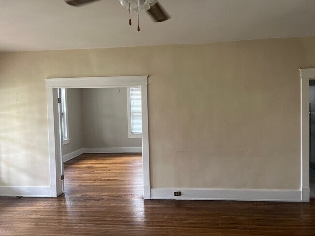 Building Photo - 2502 Blair Blvd