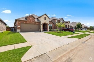 Building Photo - 10920 Los Alamos Dr