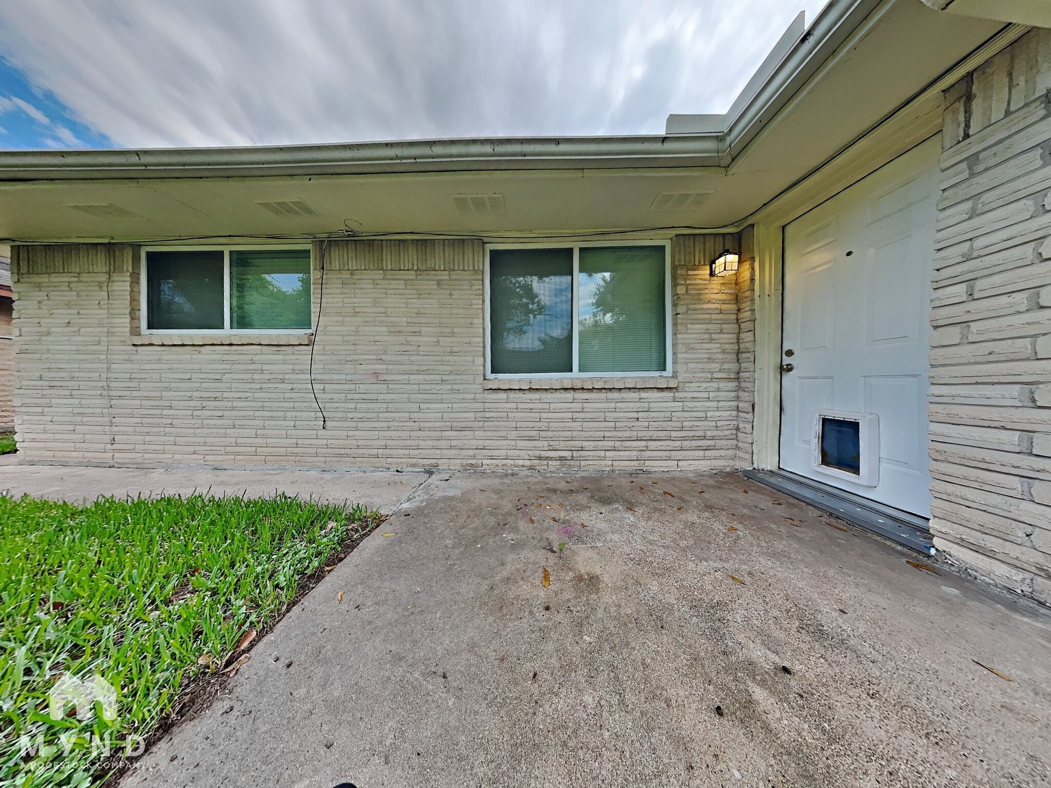 Building Photo - 2163 Drayton Ln