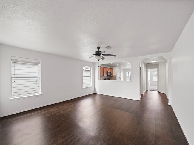 Building Photo - 21354 Beacon Springs Lane