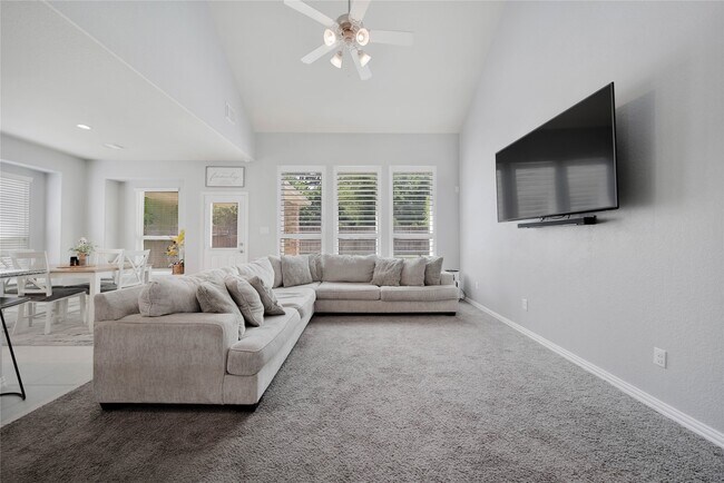 Building Photo - 26028 Brixham Oaks Dr
