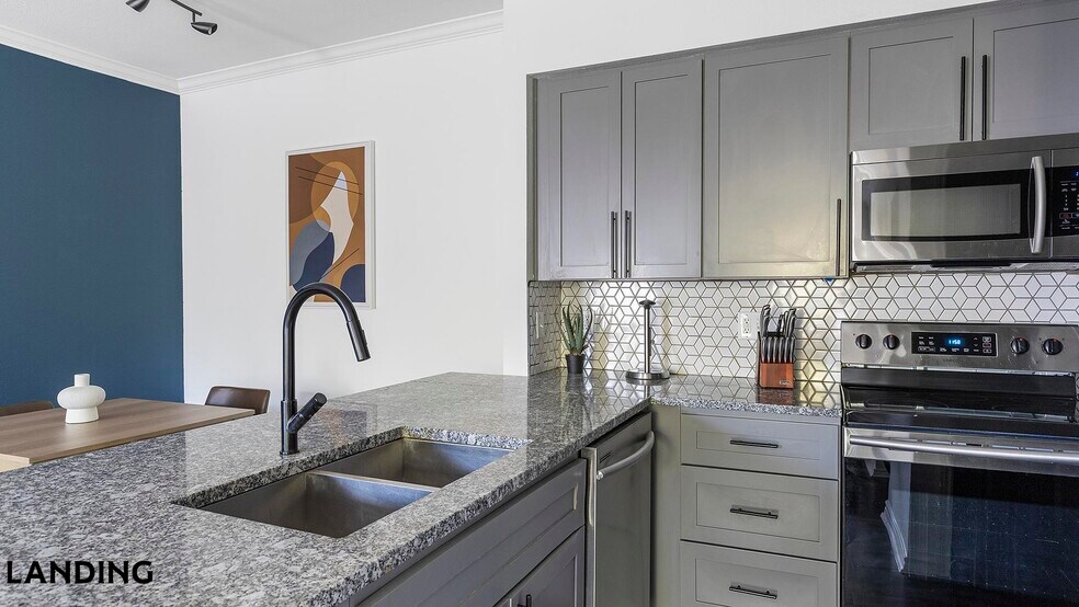 Building Photo - 9601 Custer Rd