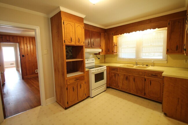 Building Photo - Exclusively offered by MUSE REALTY, LLC