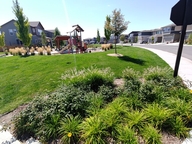 Community Park - 2813 W 69th Ave