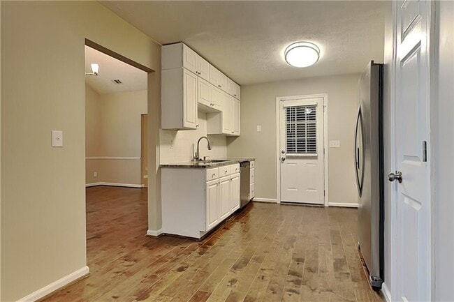 Building Photo - 895 Perrin Springs Ct NE