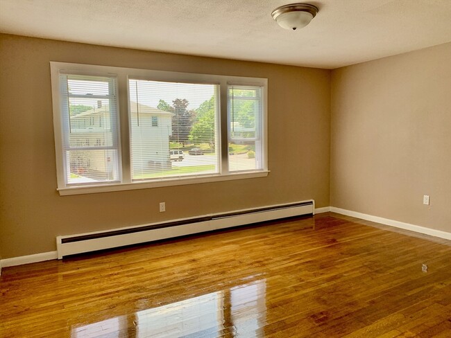 Building Photo - 0 Walker Ave Ext