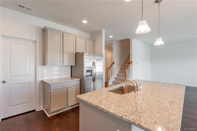 Building Photo - 4844 Wild Horse Ln