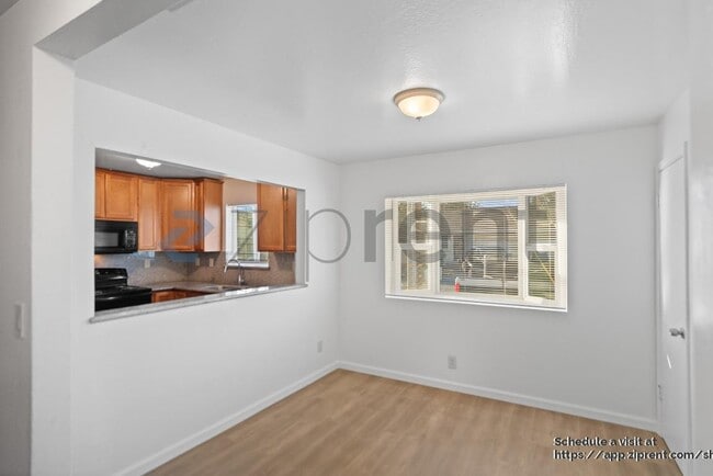 Building Photo - 29213 Dixon St