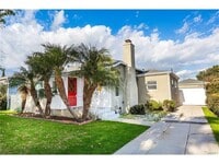 Building Photo - 2530 S Bentley Ave