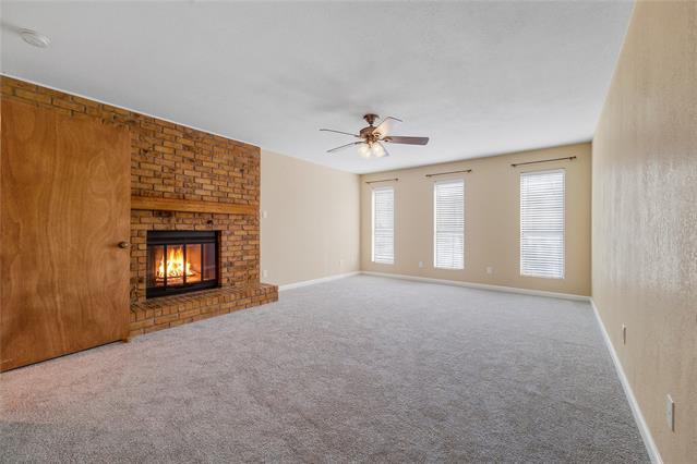 Building Photo - 322 N Greenstone Ln