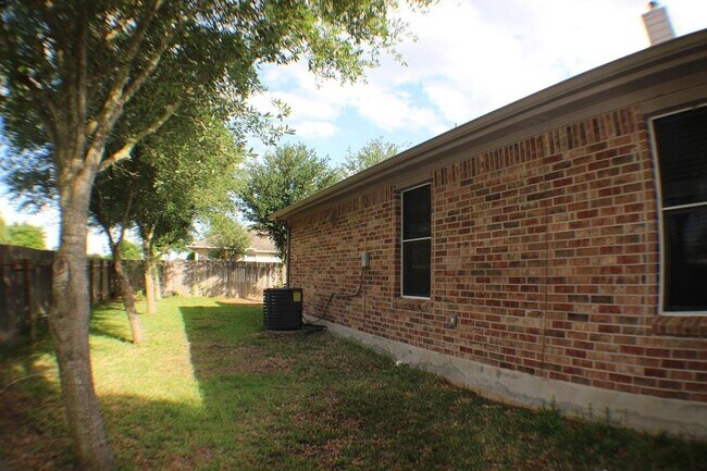 Building Photo - 12321 Kilmartin Ln