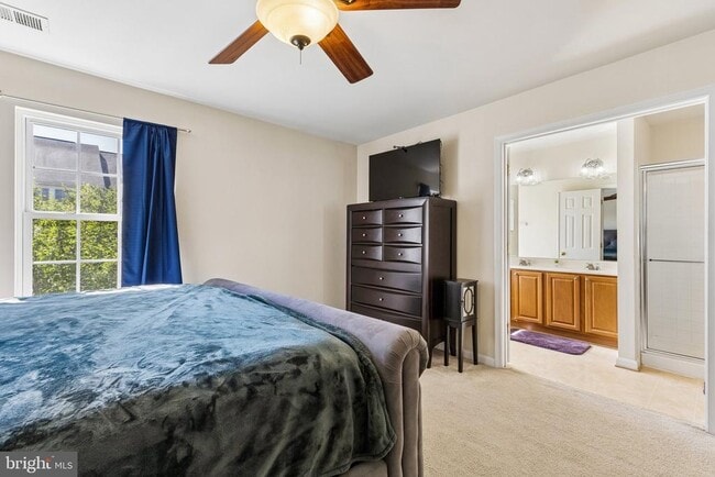 Building Photo - 12047 Kemps Landing Cir