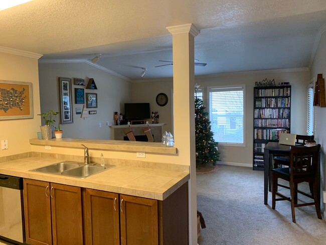 Kitchen & Living room - 15058 NW Central Dr