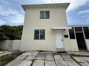 Building Photo - 507 Conniston Rd
