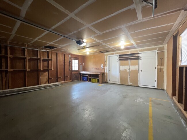 Building Photo - 8125 W Imnaha Ave