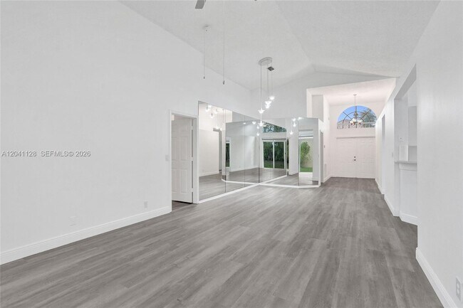 Building Photo - 6931 NW 34th St