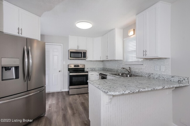 Building Photo - 4218 Willowview Blvd