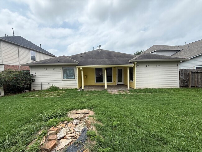 Building Photo - 22734 Northgate Ridge Dr