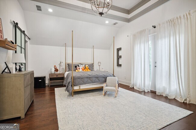 Building Photo - 1930 Northside Dr NW