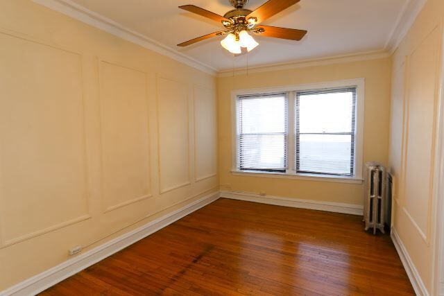 Building Photo - 1023 N Dearborn