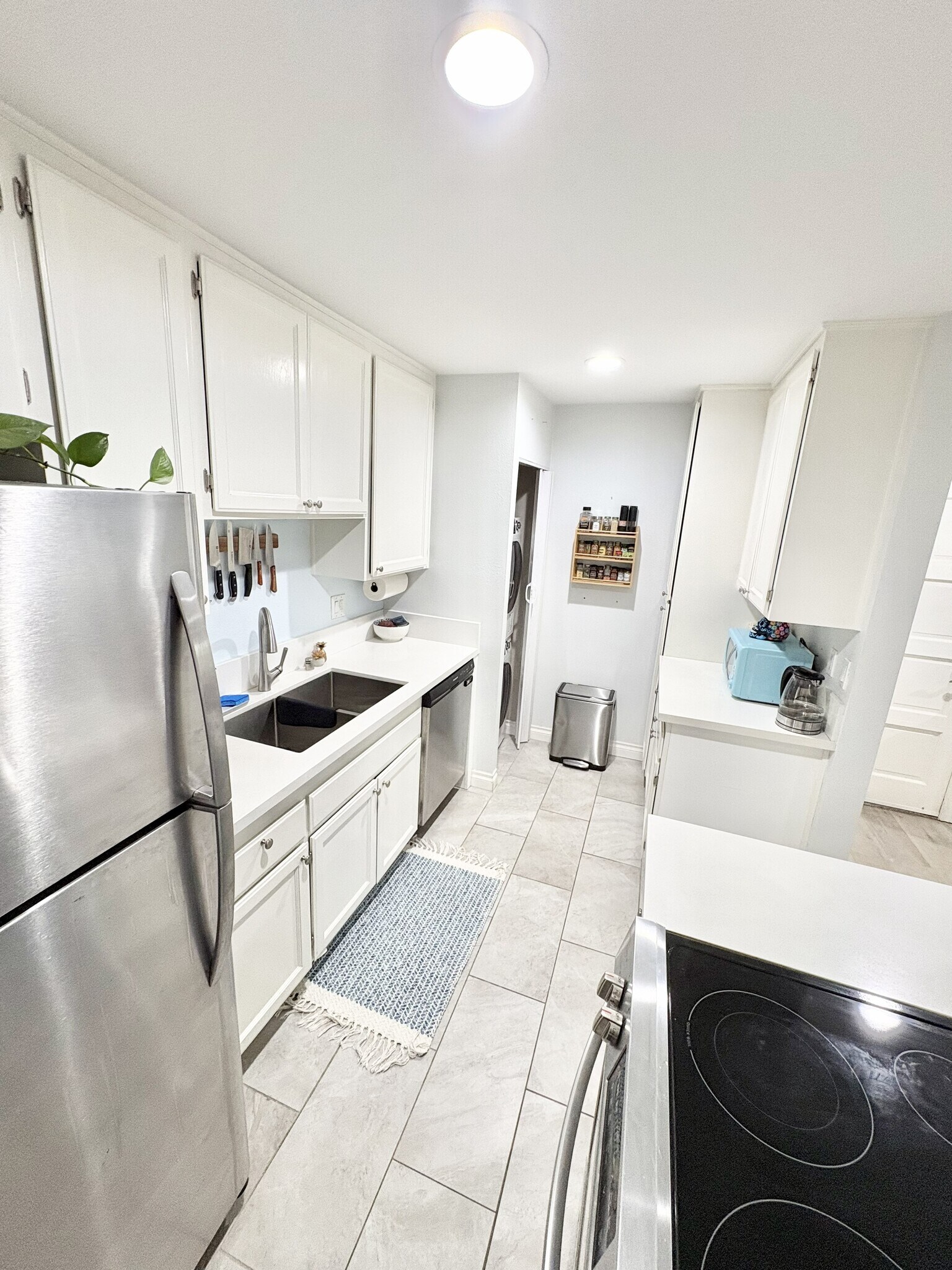 Building Photo - 2362 Hosp Way