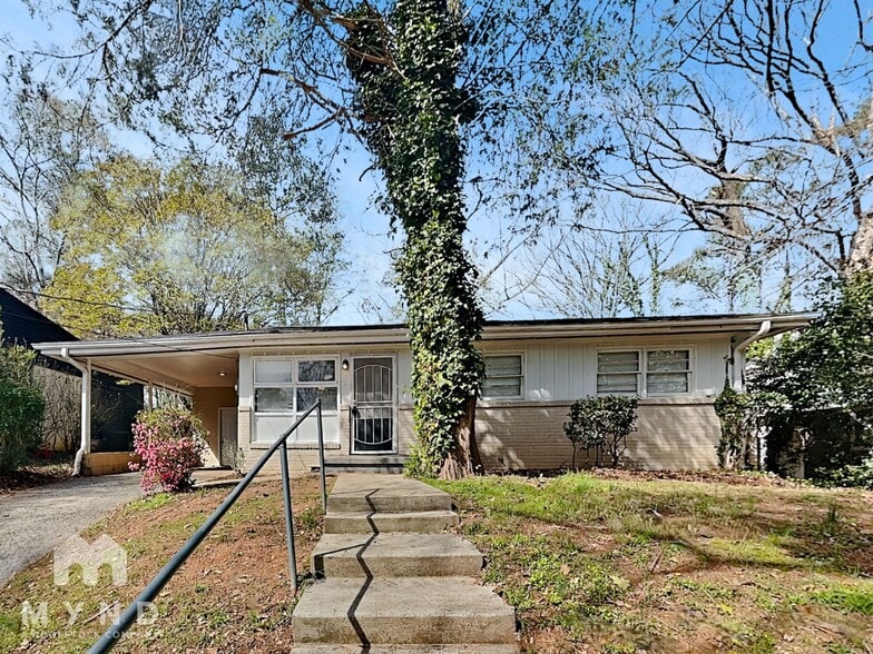 Building Photo - 450 Fairburn Rd NW
