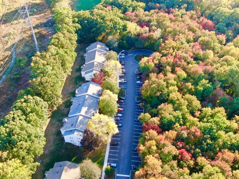 Building Photo - 32 Walden Dr