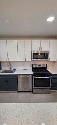 Building Photo - 4267 Labyrinth Rd