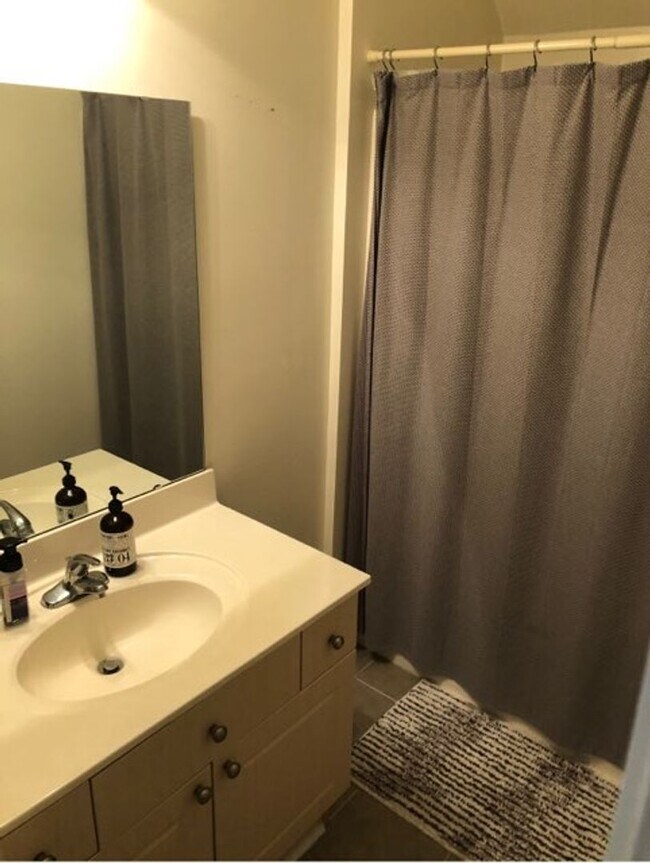 Building Photo - Available NOW !!!! Riverfront Apartment in...