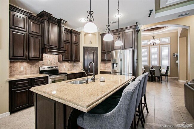 Building Photo - 23 West St