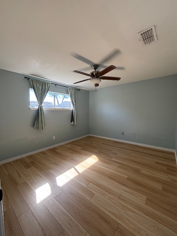 Building Photo - 22 S Commonsway Dr