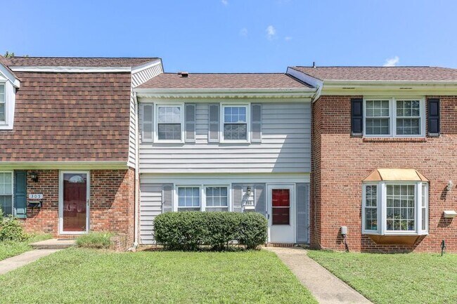 Building Photo - 307 Ellery Ct
