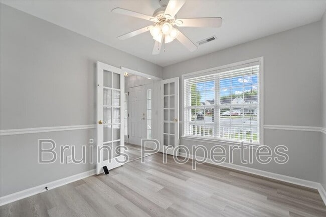 Building Photo - 1520 Birkdale Ct