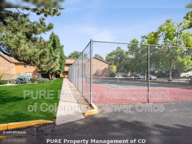 Building Photo - 3275 S Ammons St