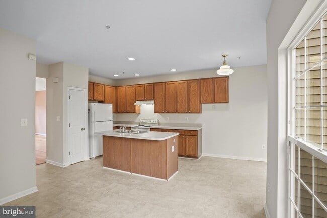 Building Photo - 3140 Galaxy Way