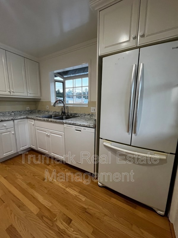 Building Photo - 4508 Rockland Pl