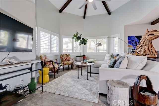 Building Photo - 425 S Catalina Ave