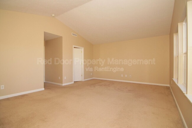 Building Photo - 12419 Deerview Dr