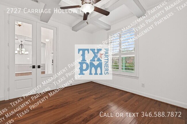 Building Photo - 2727 Carriage Hollow Ln