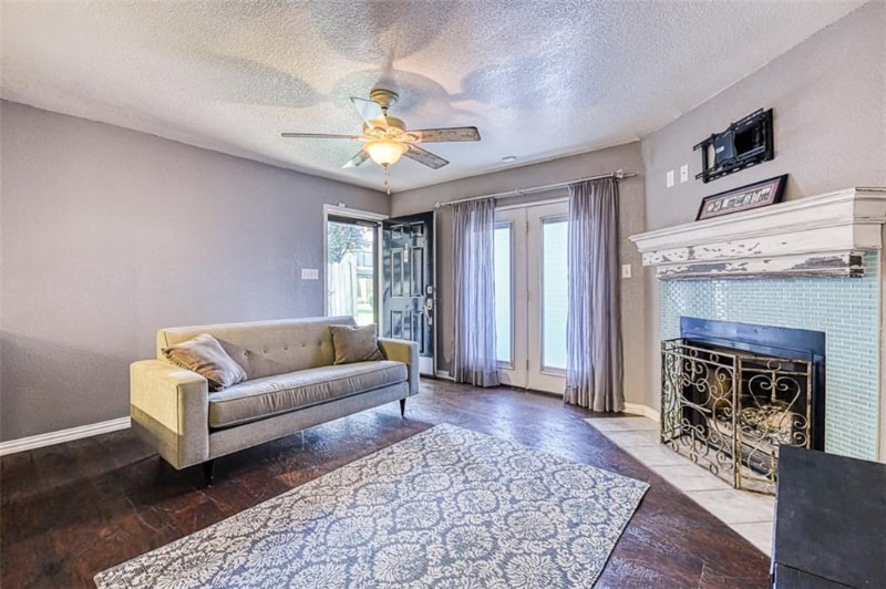 Building Photo - 3000 Chautauqua Ave