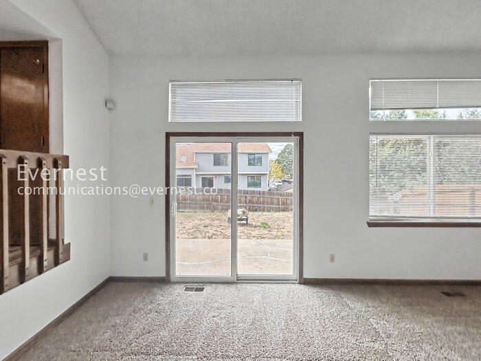 Building Photo - 4930 Sprangler Dr