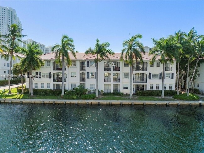 Building Photo - 3145 NE 184th St